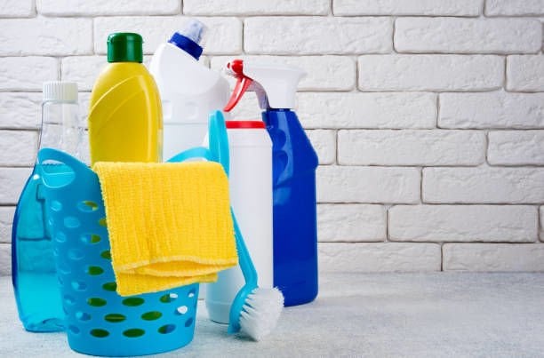 Temizlik Malzemeleri: Deterjan, Kimyasal, Plastik Ürünler,